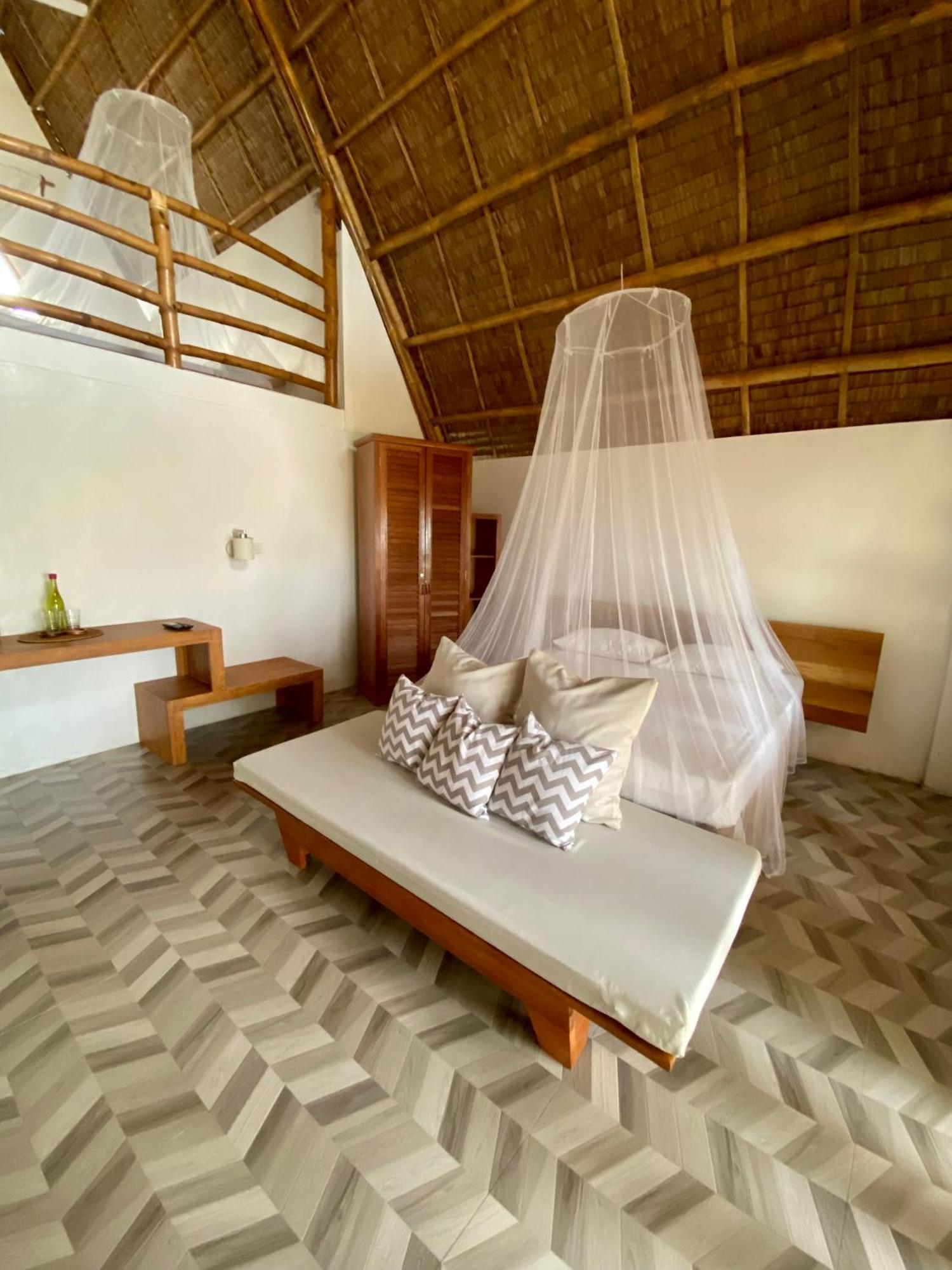 Surya Beach Resort Palawan Aborlan Εξωτερικό φωτογραφία